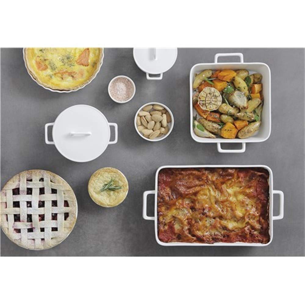 Maxwell & Williams Epicurious Fluted Pie Dish – 25 cm