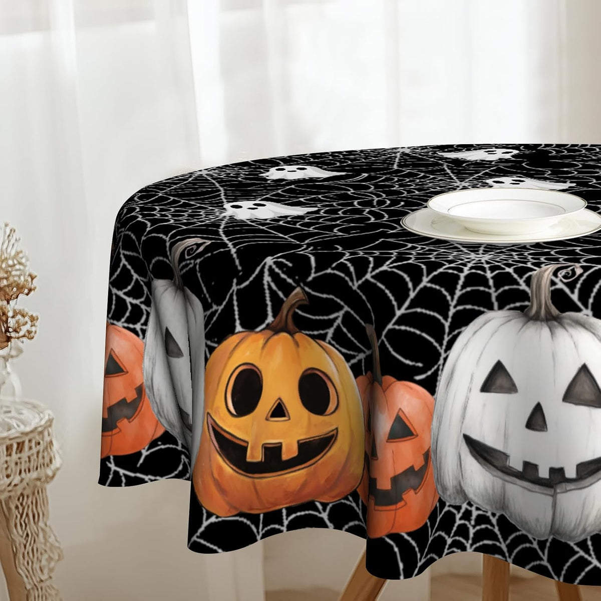 Round Halloween Tablecloth – Spider Web & Pumpkin, 152 cm – view 3