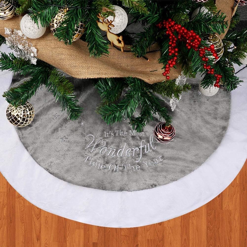 Faux Fur Christmas Tree Skirt – 90 cm & 122 cm – view 2