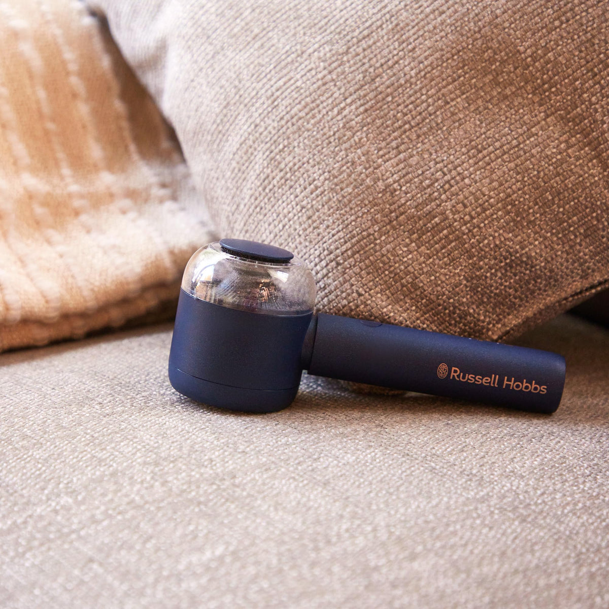 Russell Hobbs Revive Rechargeable Fabric Shaver