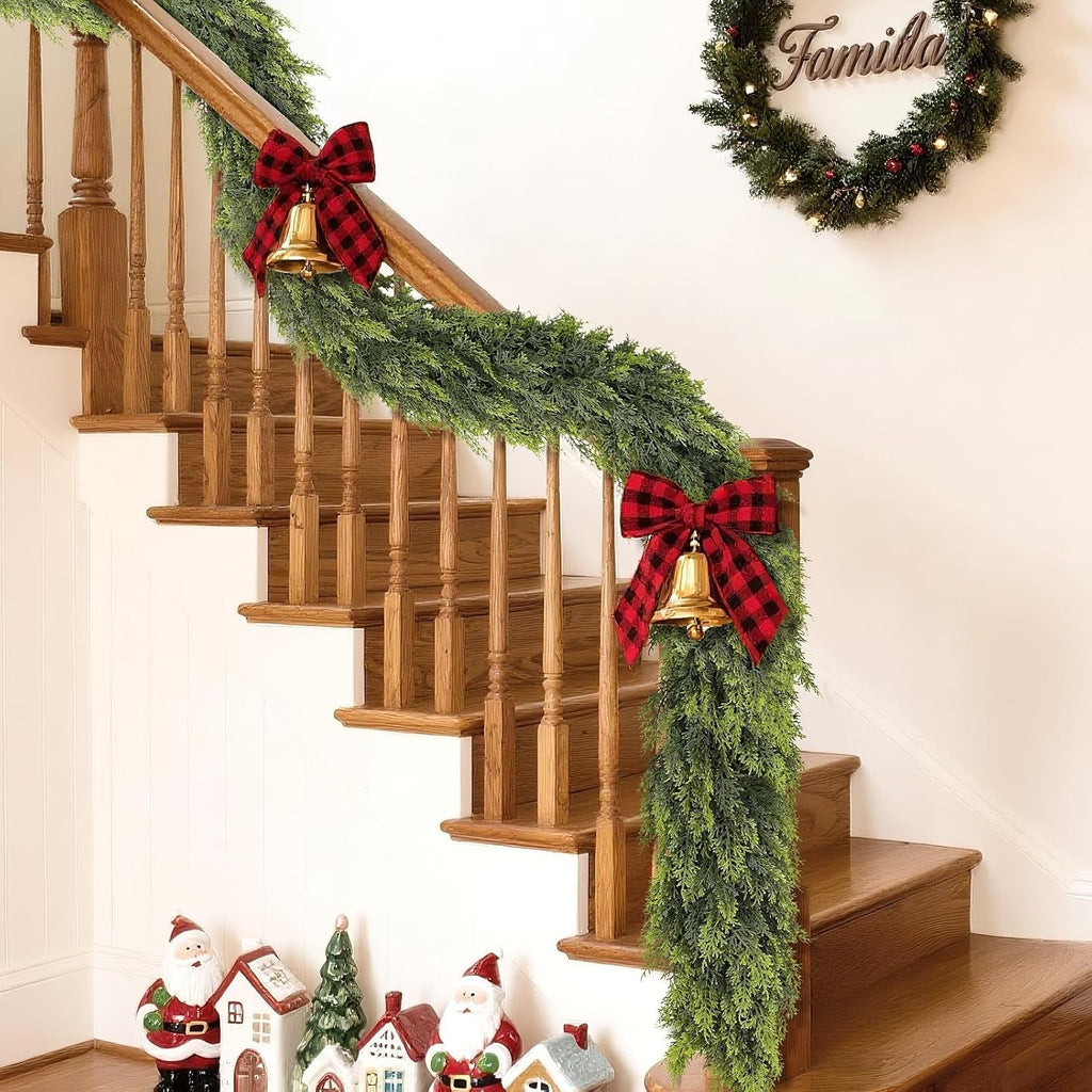 Real Touch Cedar Garland – 1.5 m or 2.7 m – view 4