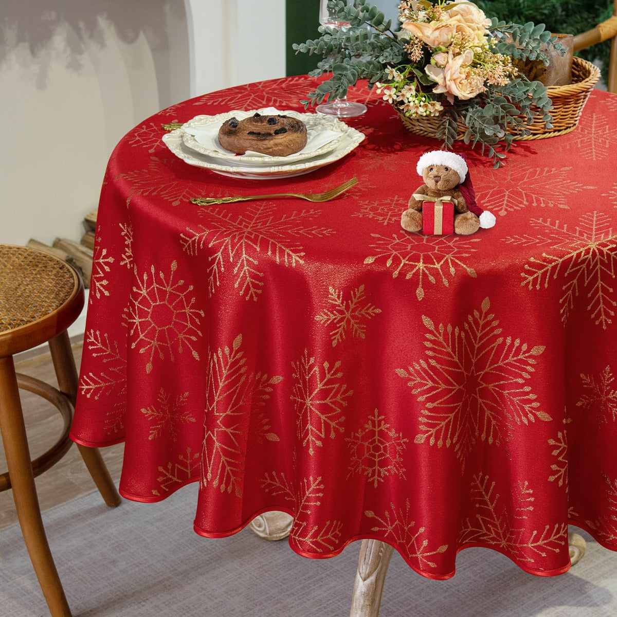 Snowflake Jacquard Christmas Tablecloth – Metallic – view 9
