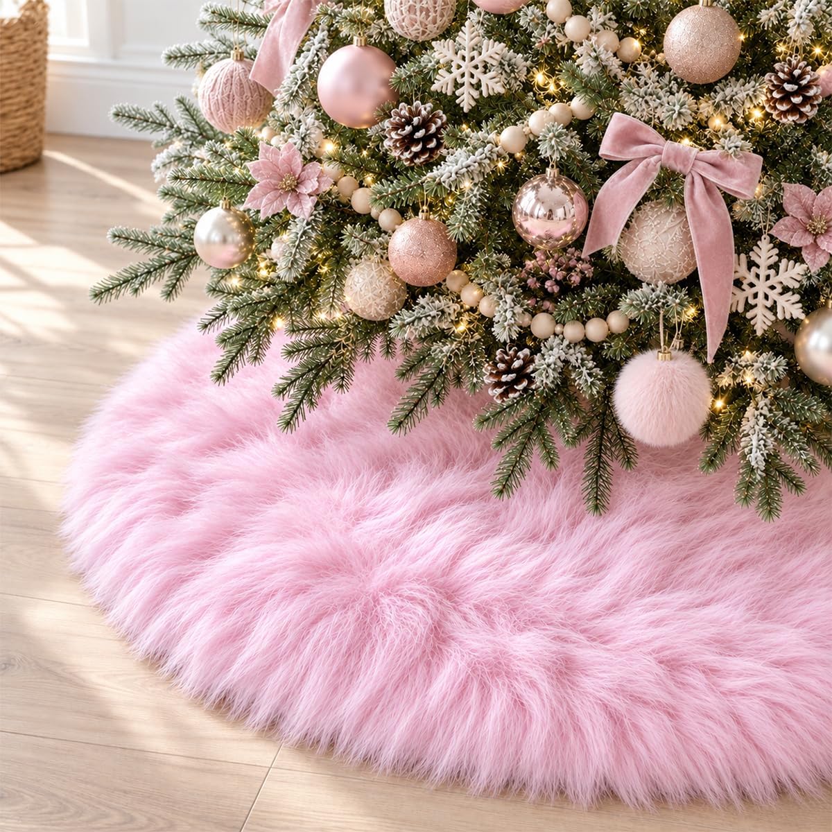 Velvet Christmas Tree Skirt with Ruffled Edge – view 10