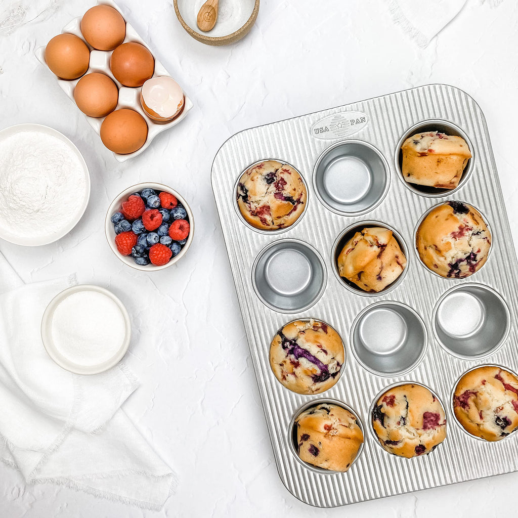 USA Pan 12-Cup Muffin Pan – Aluminised Steel