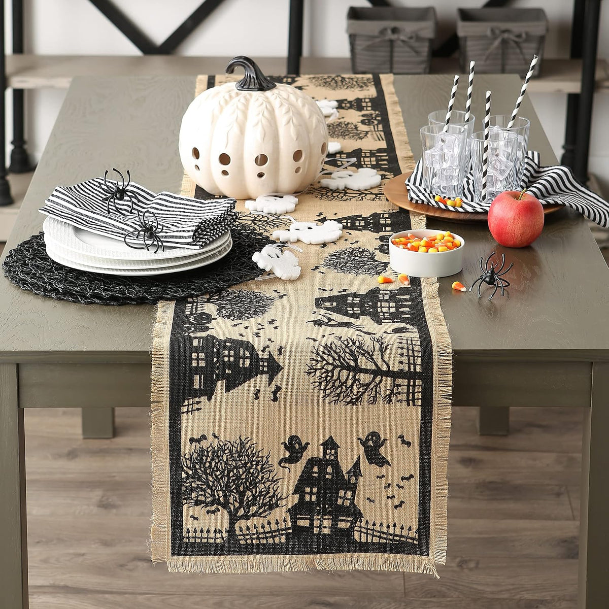 Haunted House Burlap Halloween Table Runner – 36 x 287 cm – view 4